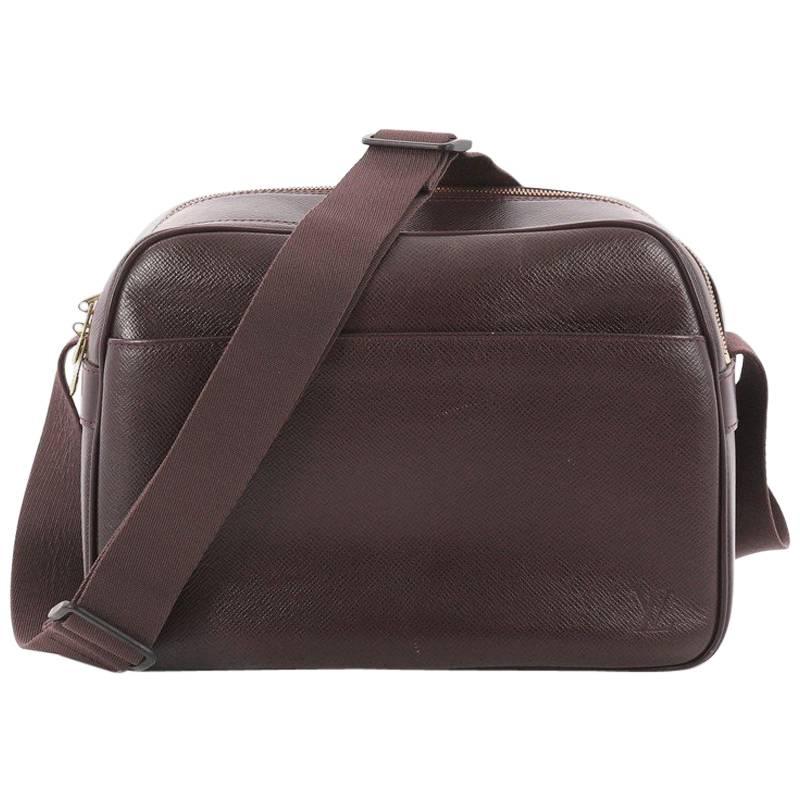 Louis Vuitton Taiga Leather PM Reporter Bag 