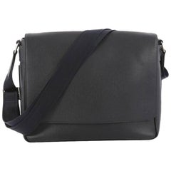 Louis Vuitton Taiga Leather MM Roman Handbag