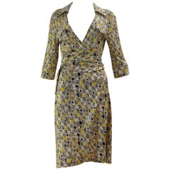Diane Von Furstenberg "Denise"Silk Jersey Wrap Dress Size 12