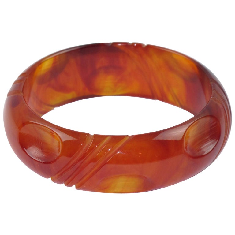 Bakelite Bracelet Bangle Red Tea Amber Marble Color Deeply Carved
