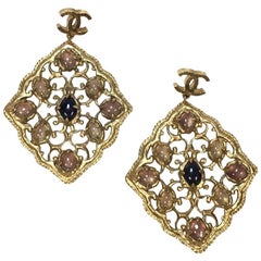Chanel Couture Pendant Stud Earrings in Gilt Metal and Molten Glass