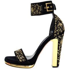 Alexander McQueen - Sandales en velours noir &:: or et paillettes:: 39 ans - NOUVEAU