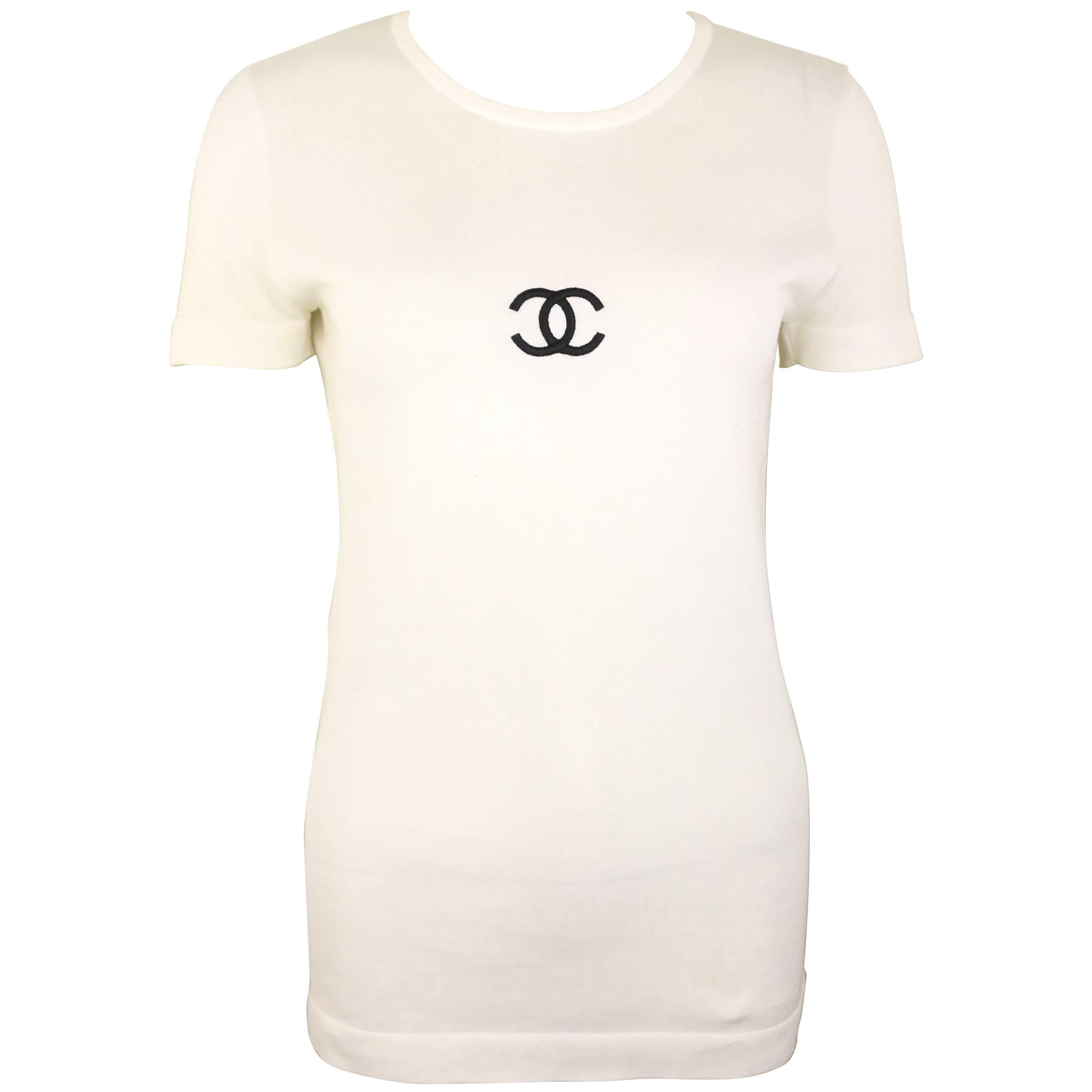 New CHANEL White Gold Tee CC Logo T Shirt Cotton Greece Large