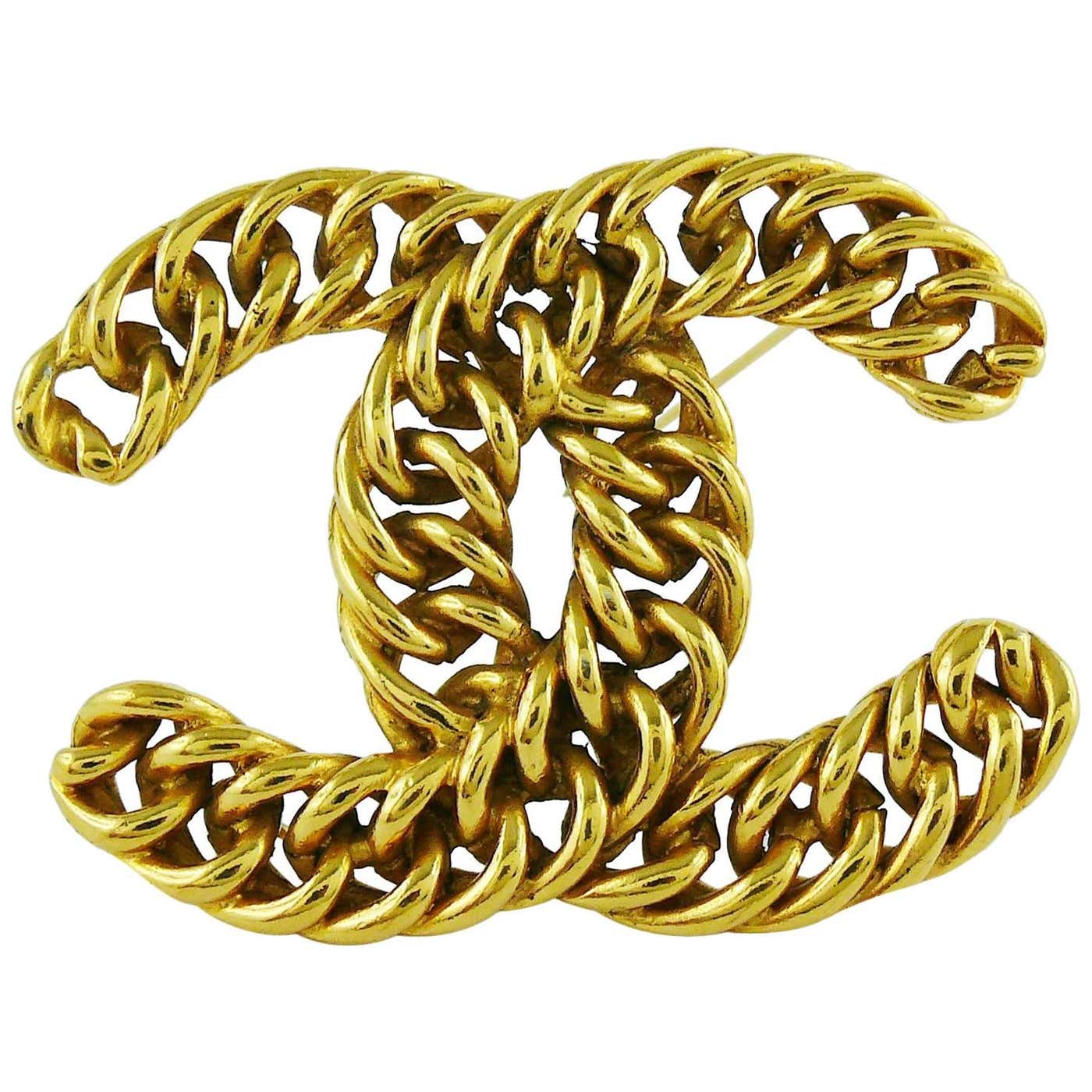 Chanel Vintage Massive Iconic Gold Toned Curb Chain Logo Brooch at ...
