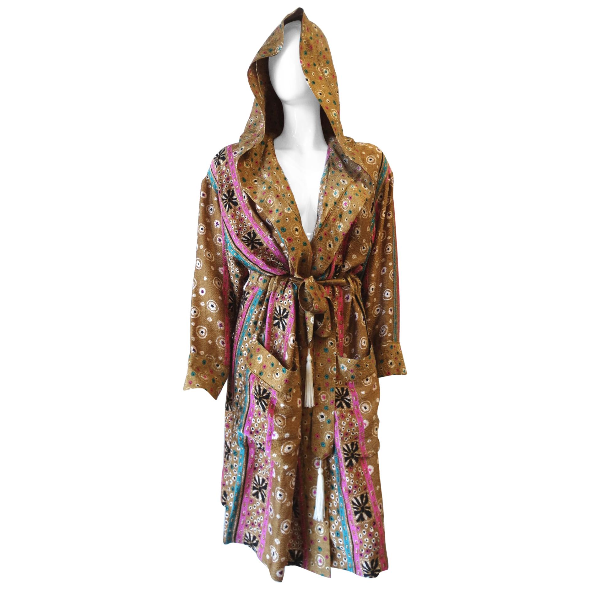 Printed Hooded Silk Robe 