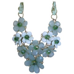 Retro green flower necklace