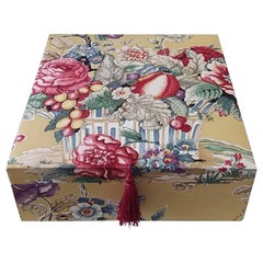 Boîte de rangement décorative pour foulards en tissu Manuel Canovas