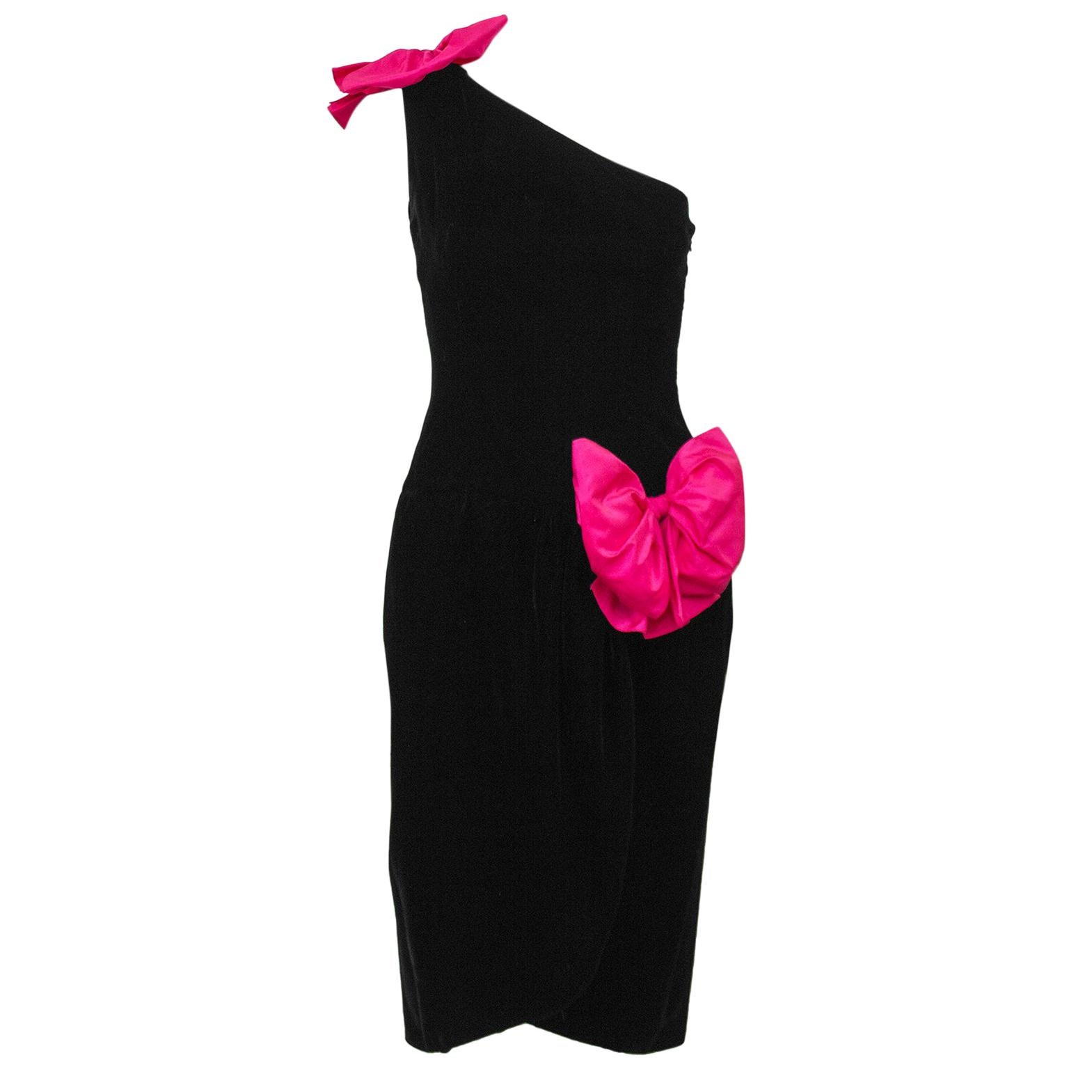 1980s Oscar de la Renta Miss O Velvet One Shoulder Cocktail Dress With Bows For Sale