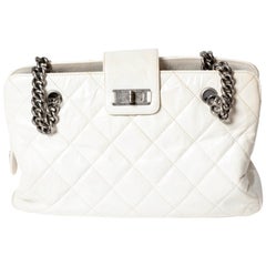 Chanel Reissue Shoulder Bag Tote in White Quilted Leather with Silver HW