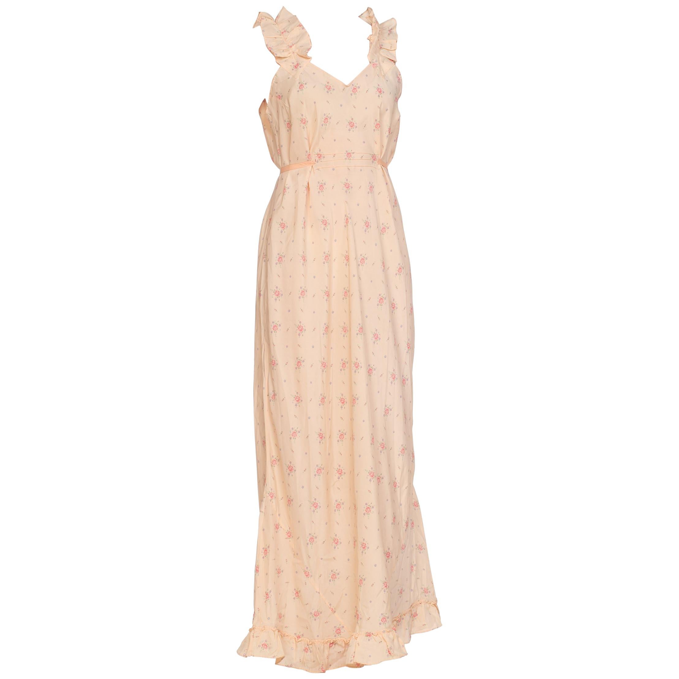1940S Peach Bias Cut Silk Floral  Negligee With Low Ruffle Back & Waist Ties