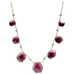 Christopher Phelan, collier en or 18 carats avec tranches de tourmaline rose 