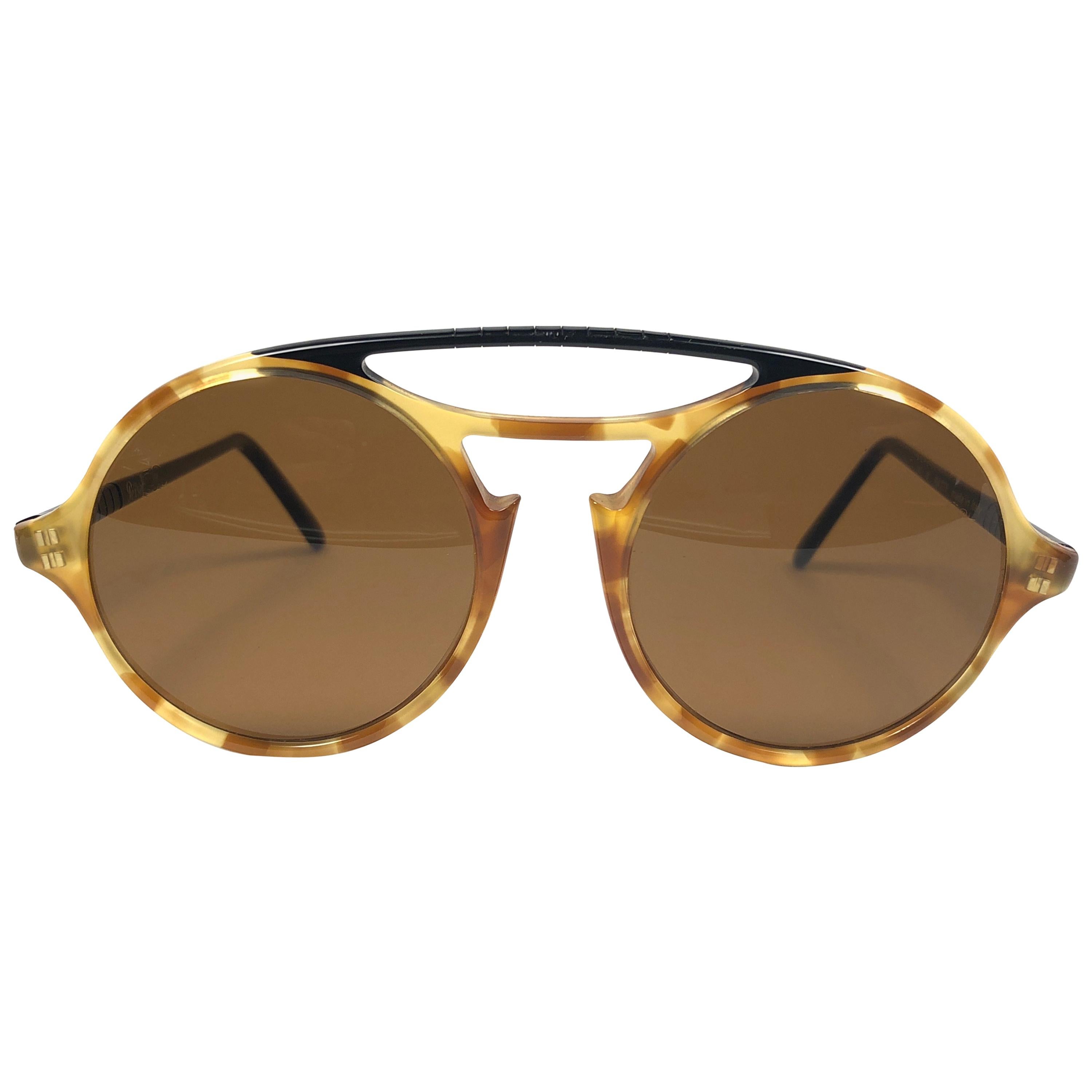 Persol Vintage 650 Round Tortoise Sunglasses, 1990 