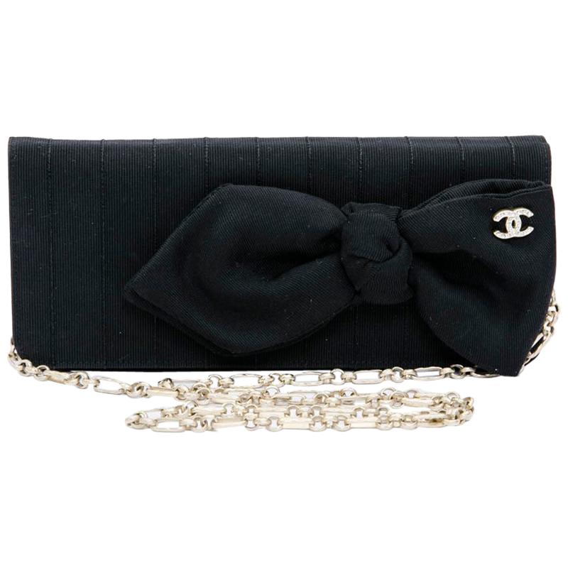 CHANEL Evening Clutch in Black Fabric