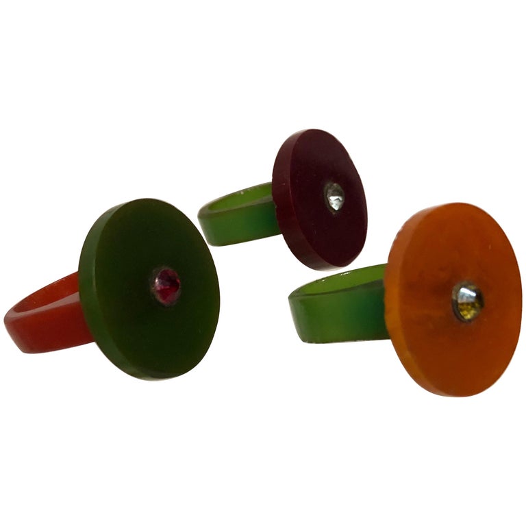 1940s Set Of Three Coordinating Bakelite Disc Rings For Sale at 1stDibs