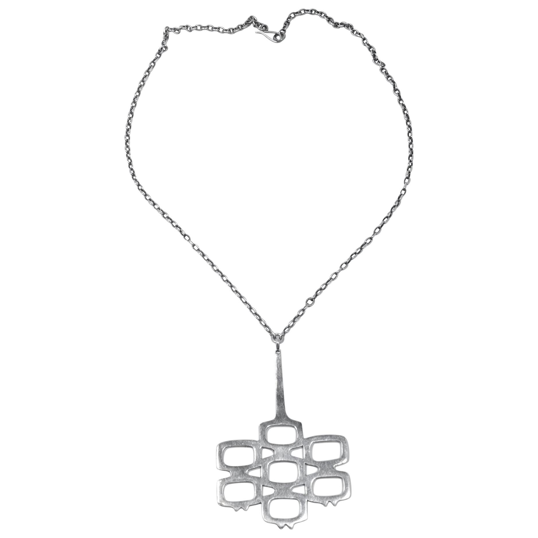 Vintage 60’s Mod Sterling Silver Pendant Necklace