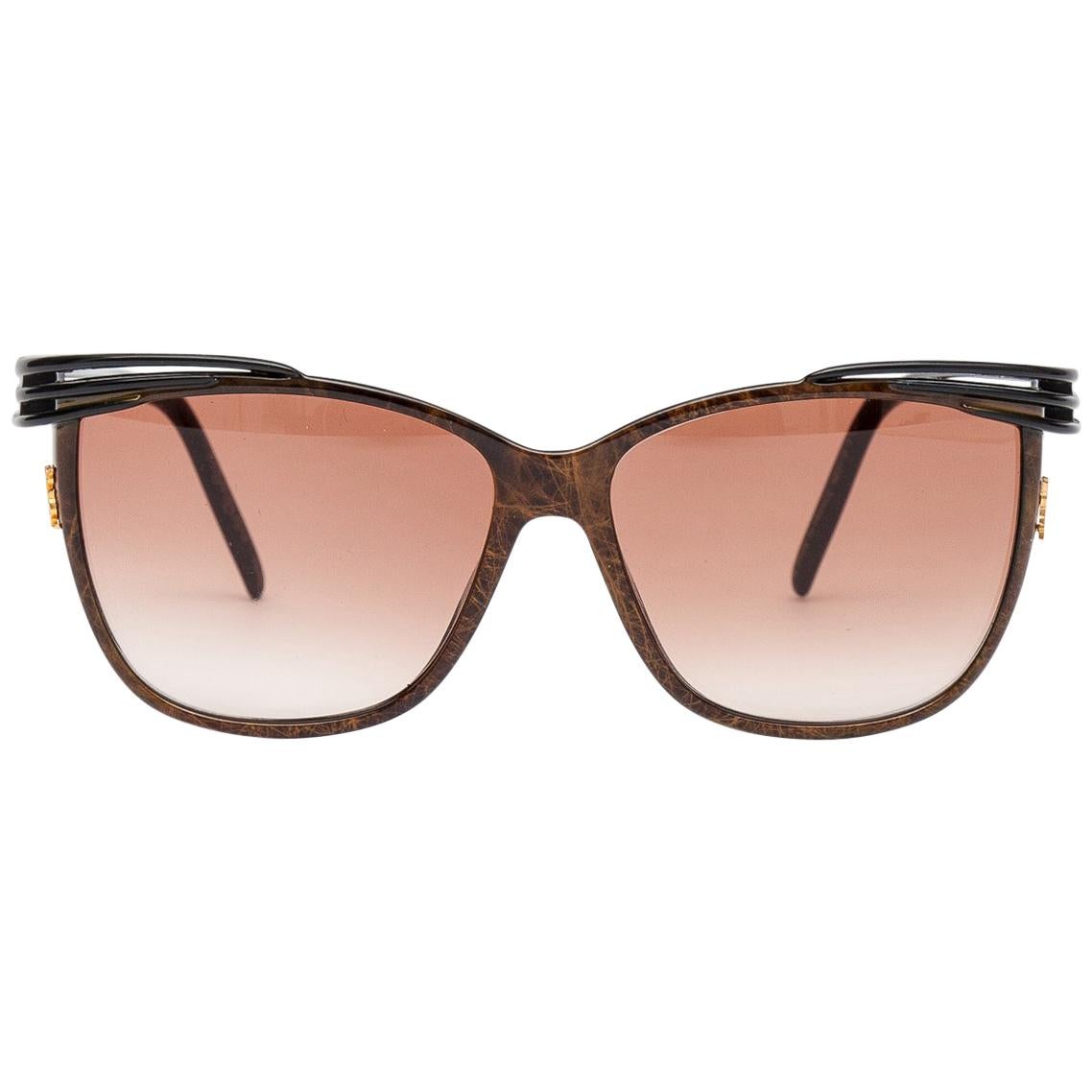Yves Saint Laurent Sunglasses 8631_Y139, 1980s  For Sale