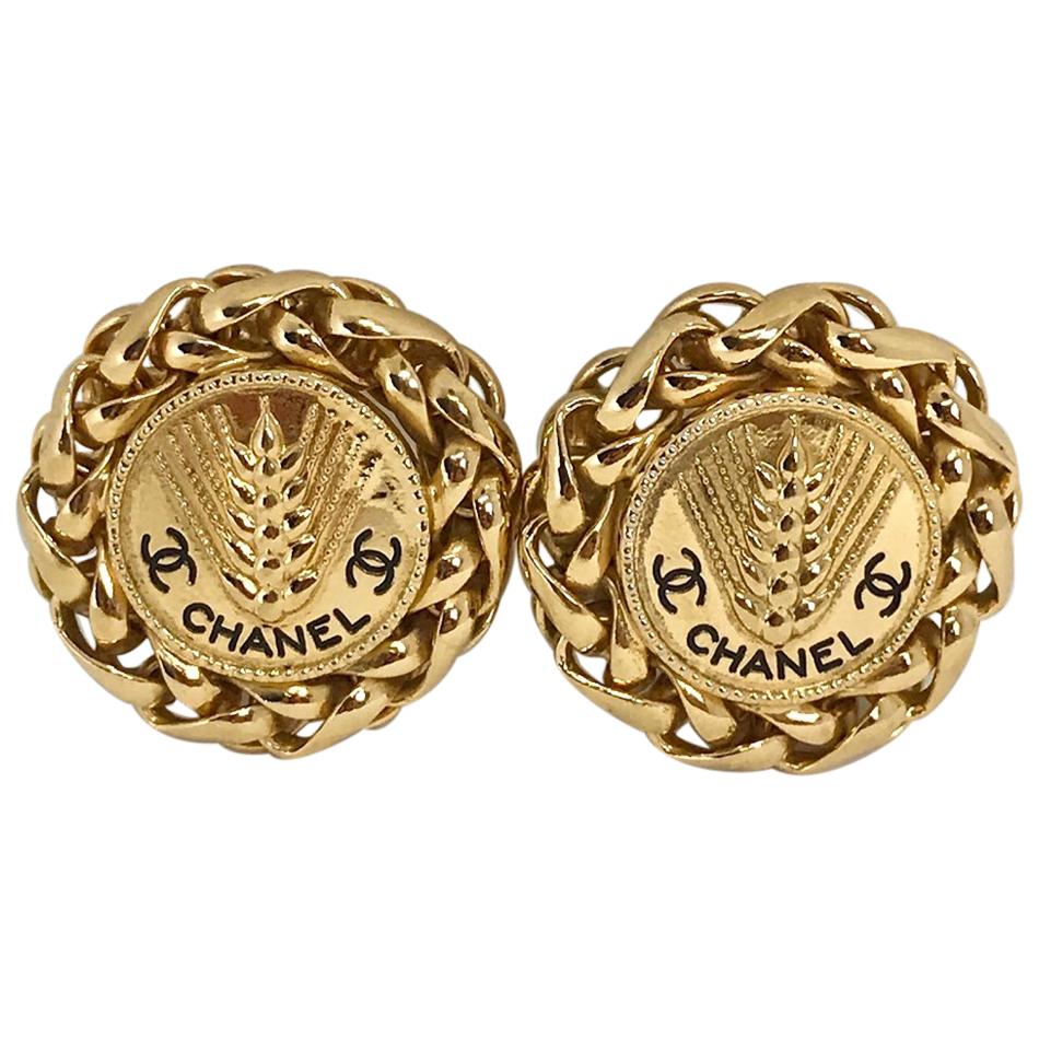 Chanel 1980s Vintage Gold Plated CC Logo Wheat Clip On Earrings