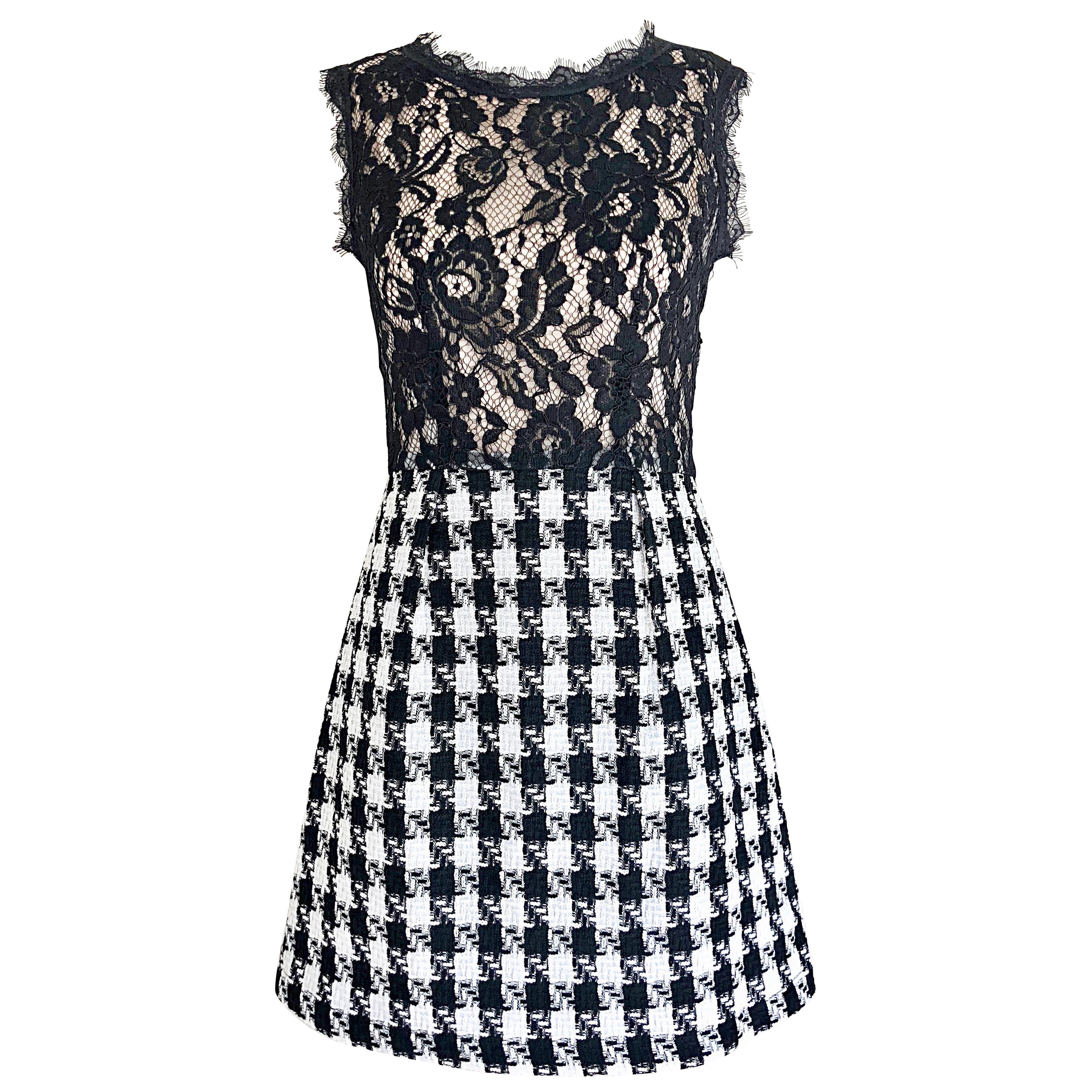 Marc Jacobs Early 2000s Black and White Lace Houndstooth Checkered Mini Dress For Sale