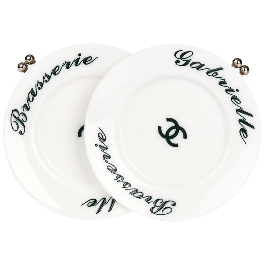 2015 Chanel White Calfskin Leather & Plexiglass Brasserie Gabrielle Plate Clutch