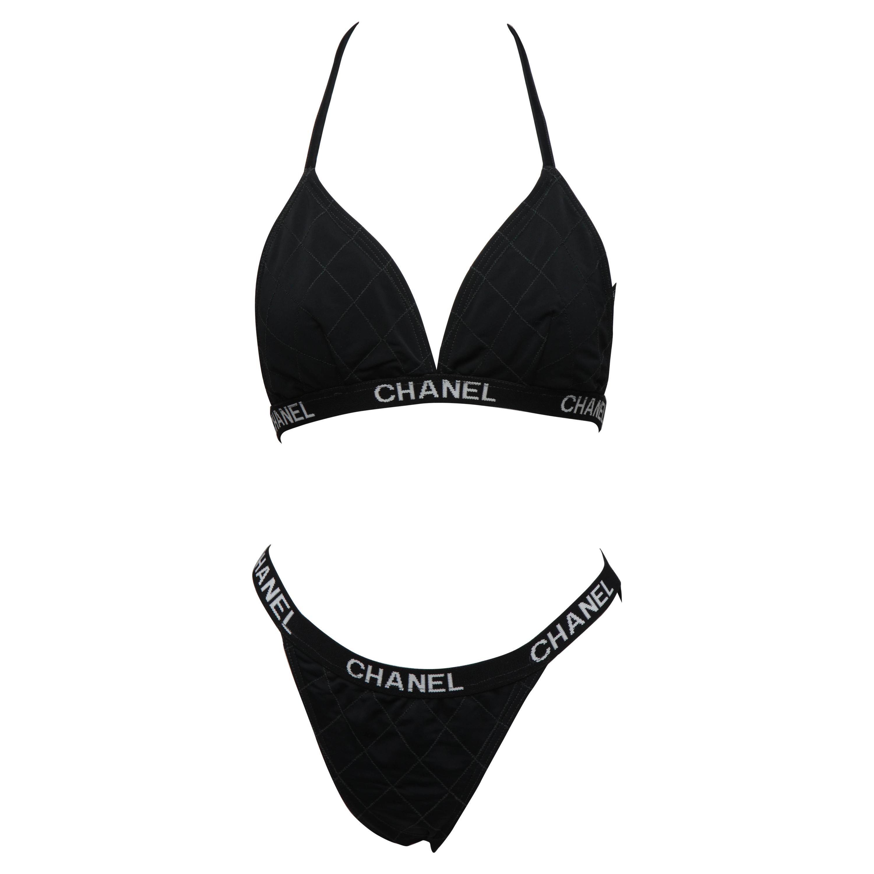 Introducir 33+ imagen chanel black bikini