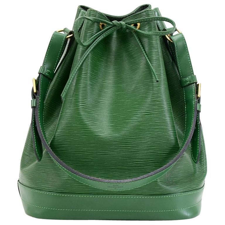 Vintage Louis Vuitton Noe Large Green Epi Leather Shoulder Bag For Sale