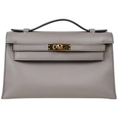 HERMES Swift Kelly Cut Clutch Pochette Black 1172466