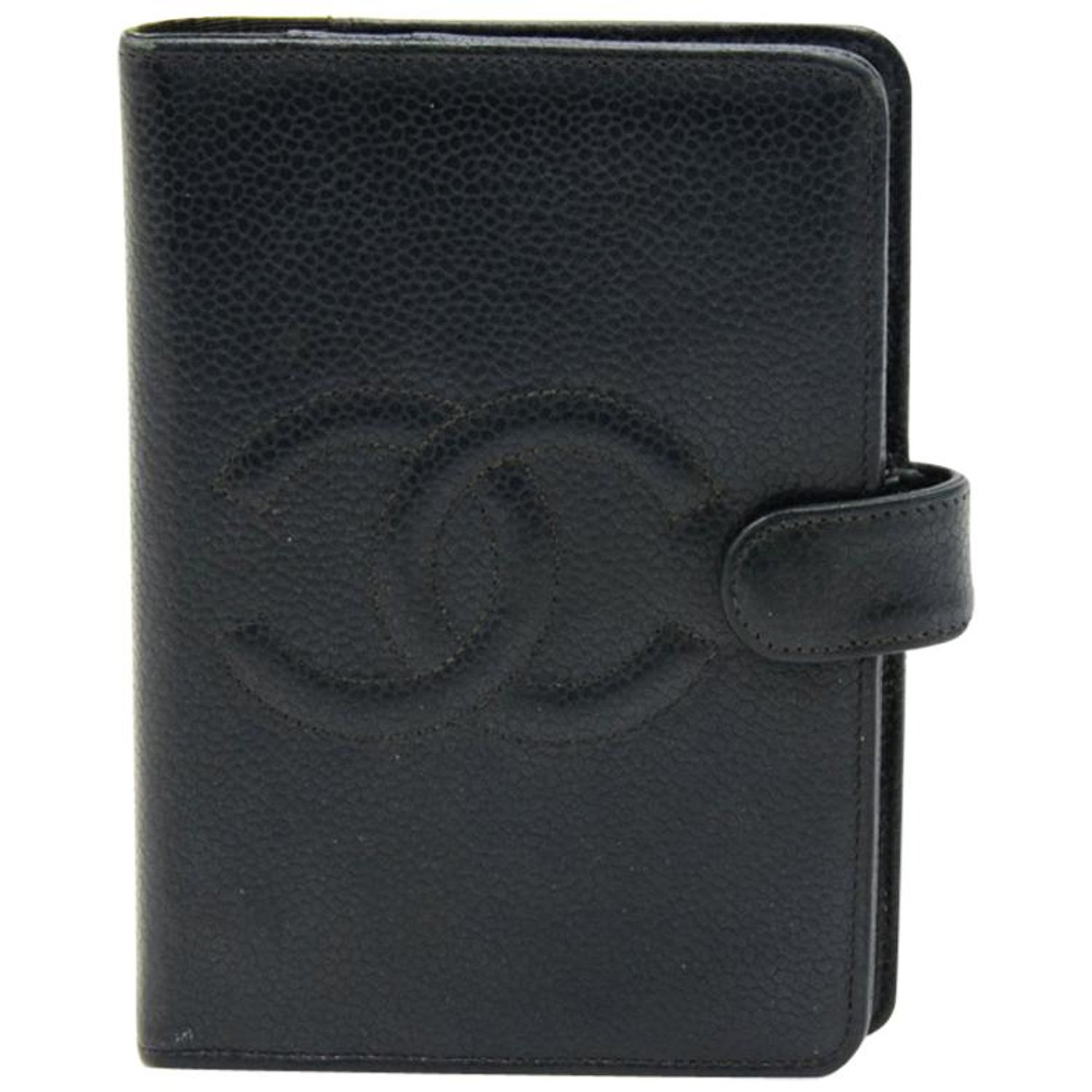Chanel Tan Caviar Leather Gold Hardware Logo Zipper Pull Vintage Travel Bag