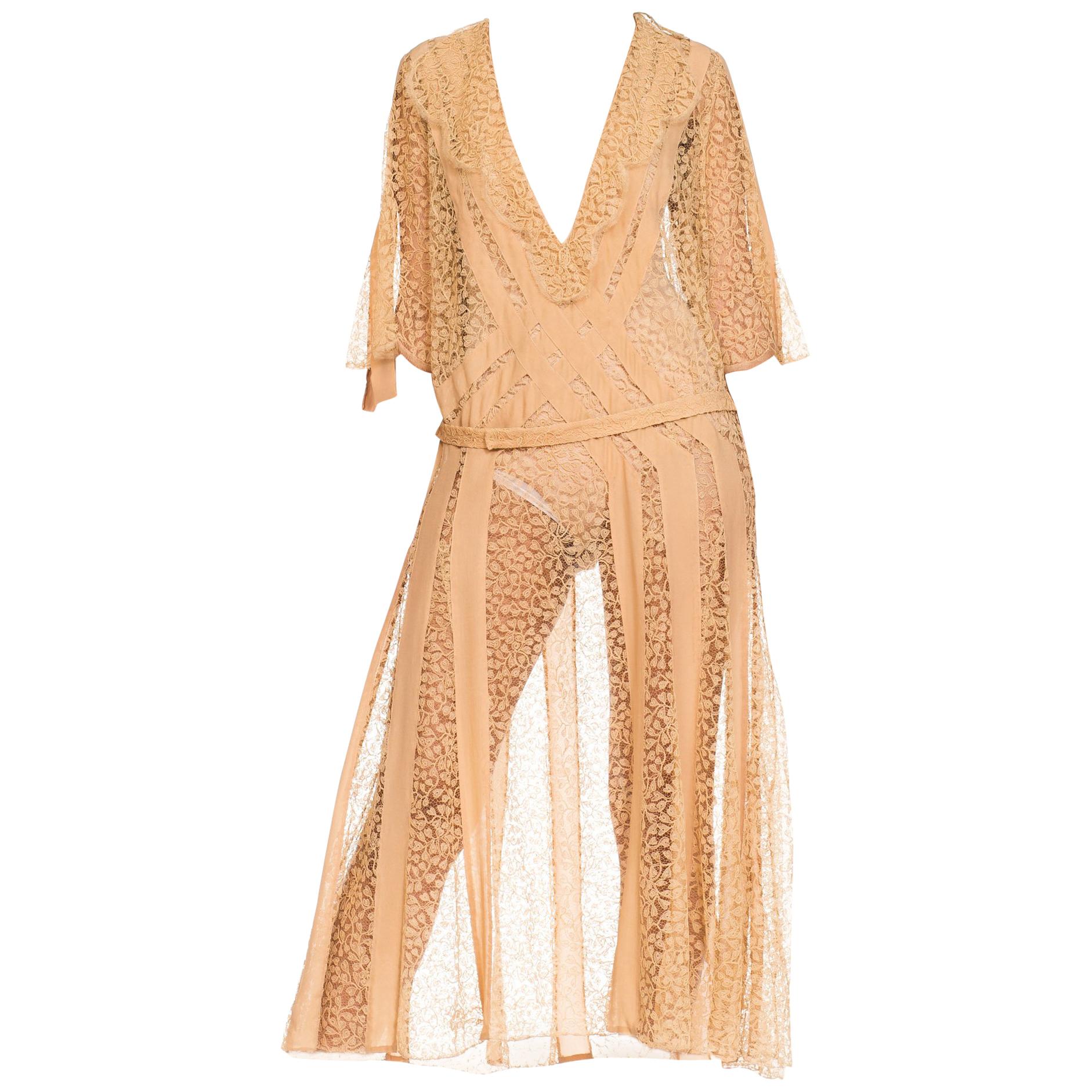 1920S Beige Silk & Lace Dress With Art Deco Appliqué Design Slip, XL For Sale