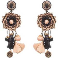 Botafogo Raffia and Lady Amherst Feather Earring