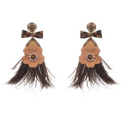 Lago-B Mother-of-Pearl and Ostrich Feather Earring