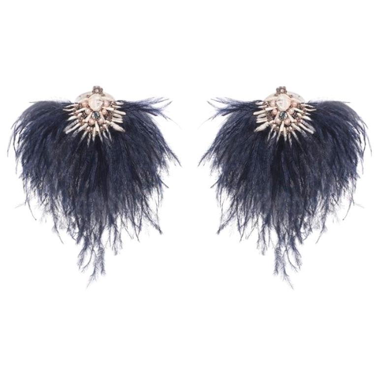 Niteroi-N Ostrich Feather and Mother-of-Pearl Earring For Sale