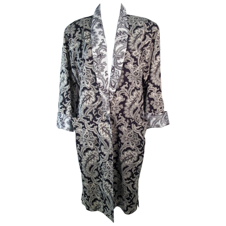 GIANNI VERSACE Vintage Black and White Venetian Coat Size 42 at 1stDibs