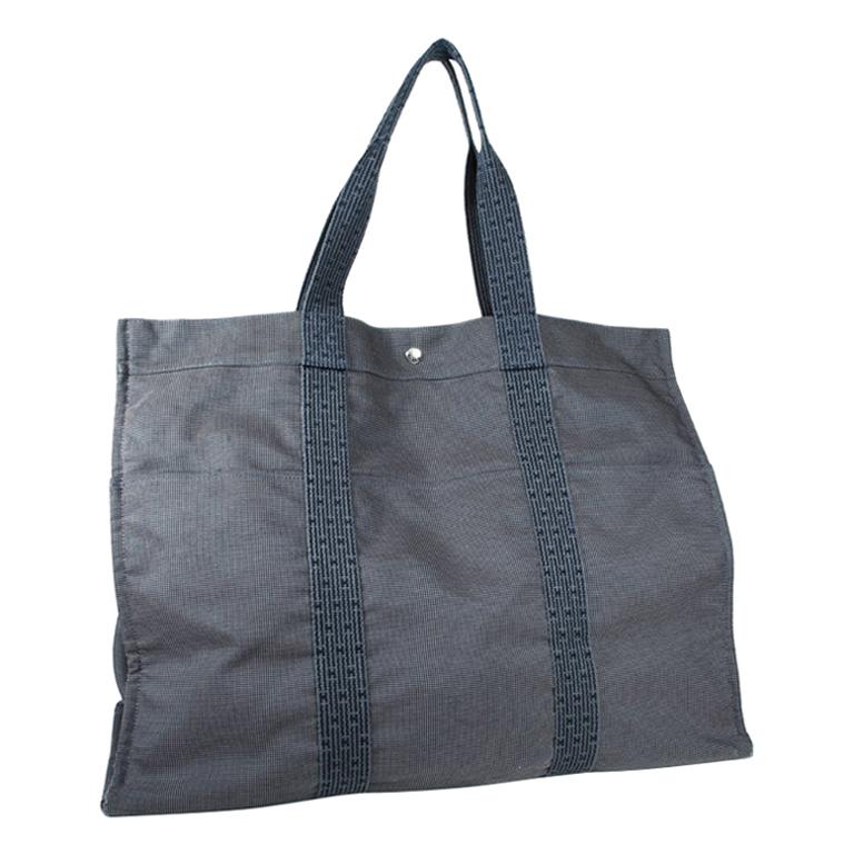 Hermès Tote bag in Grey Canvas For Sale at 1stDibs grey canvas tote
