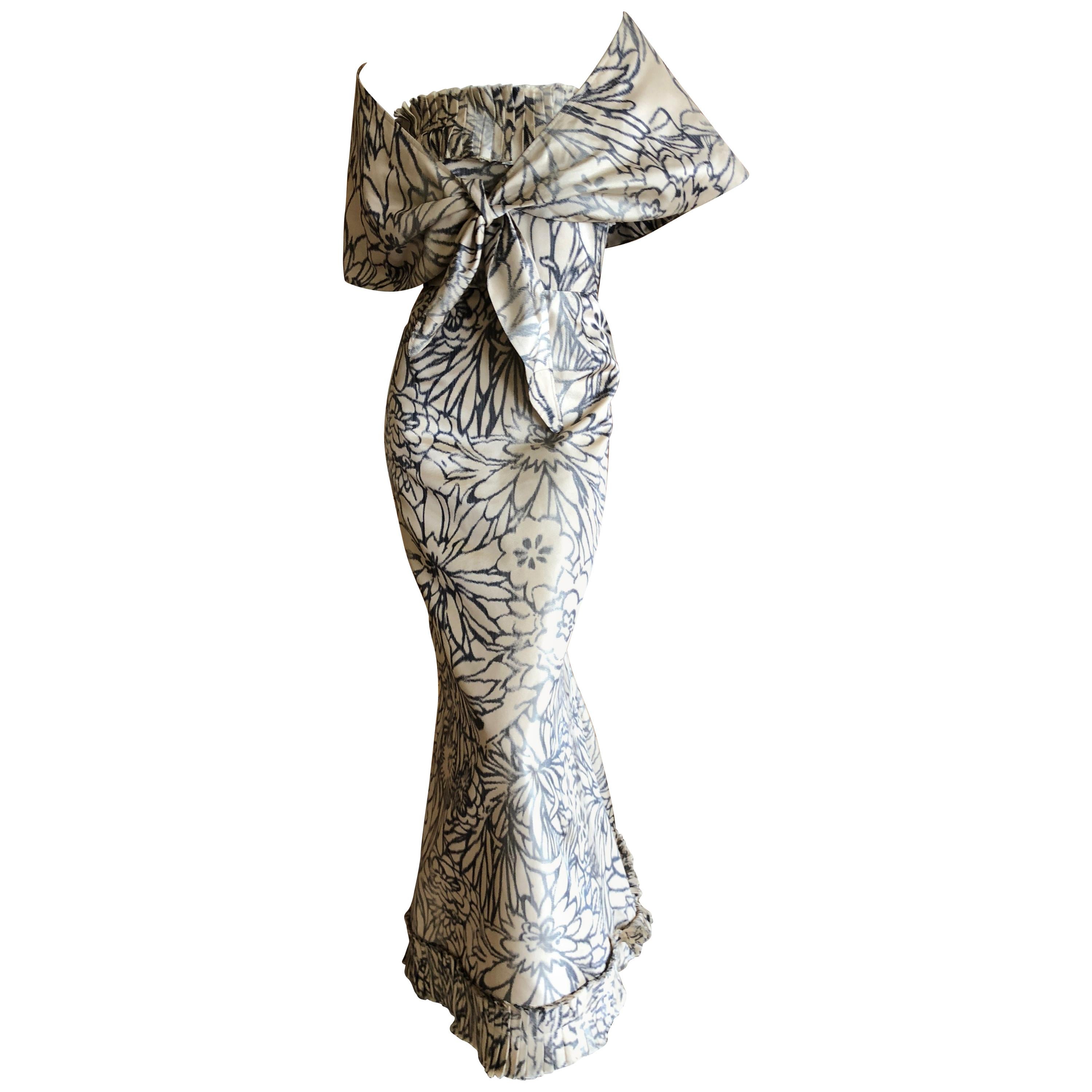 Oscar de la Renta for Bergdorf Goodman Strapless Silk Evening Dress with Shawl For Sale