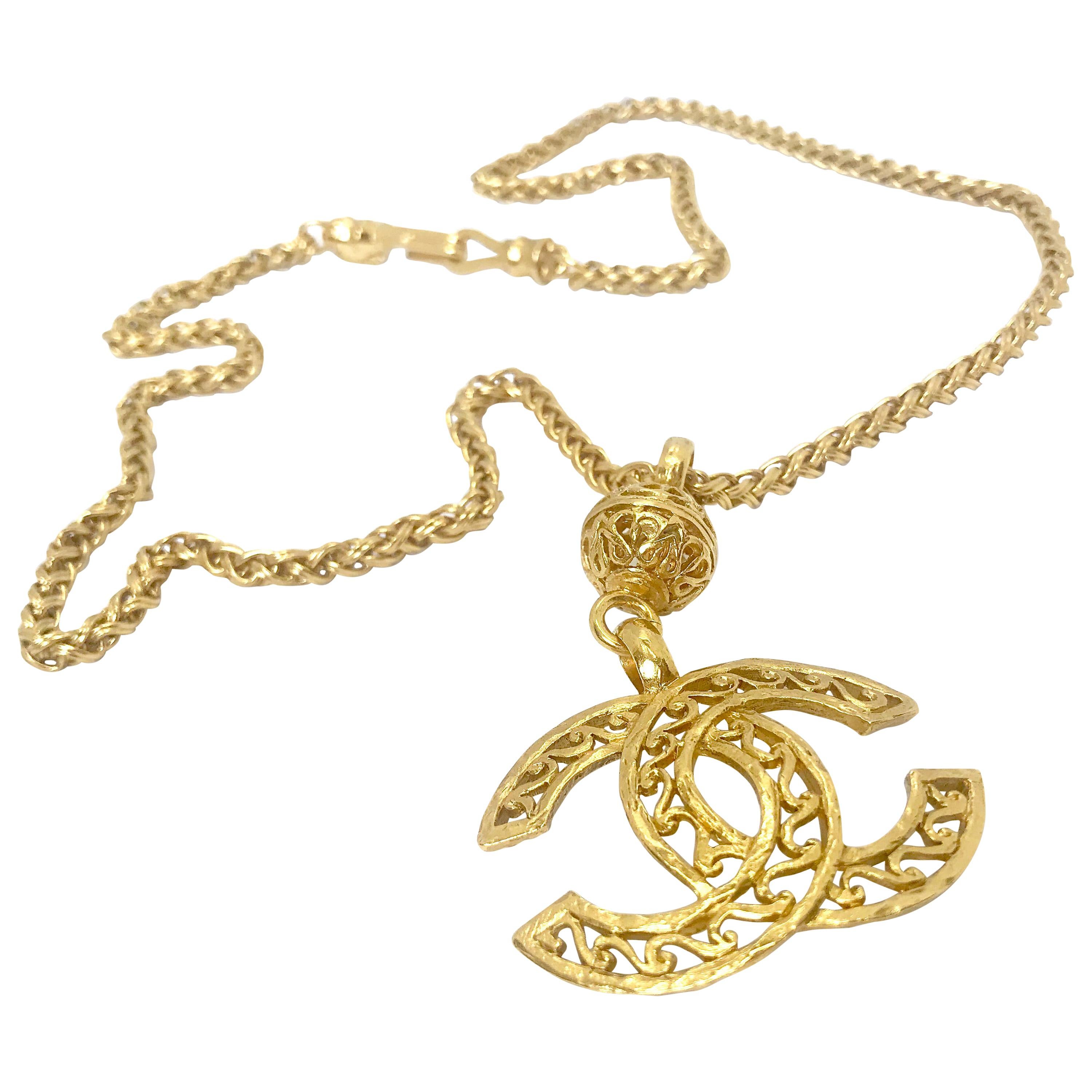 Chanel 90s Vintage CC Gold Plated Pendant Necklace  For Sale
