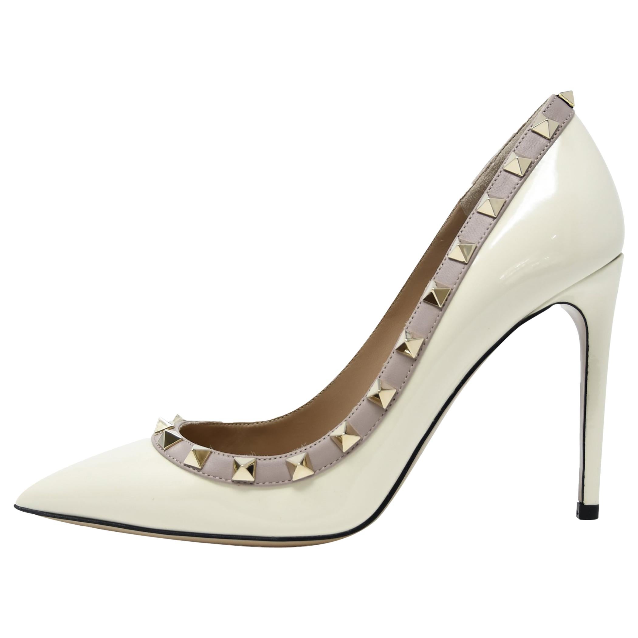 Valentino Rock Stud Off White Patent Leather Pumps - Size 36 1/2 For Sale