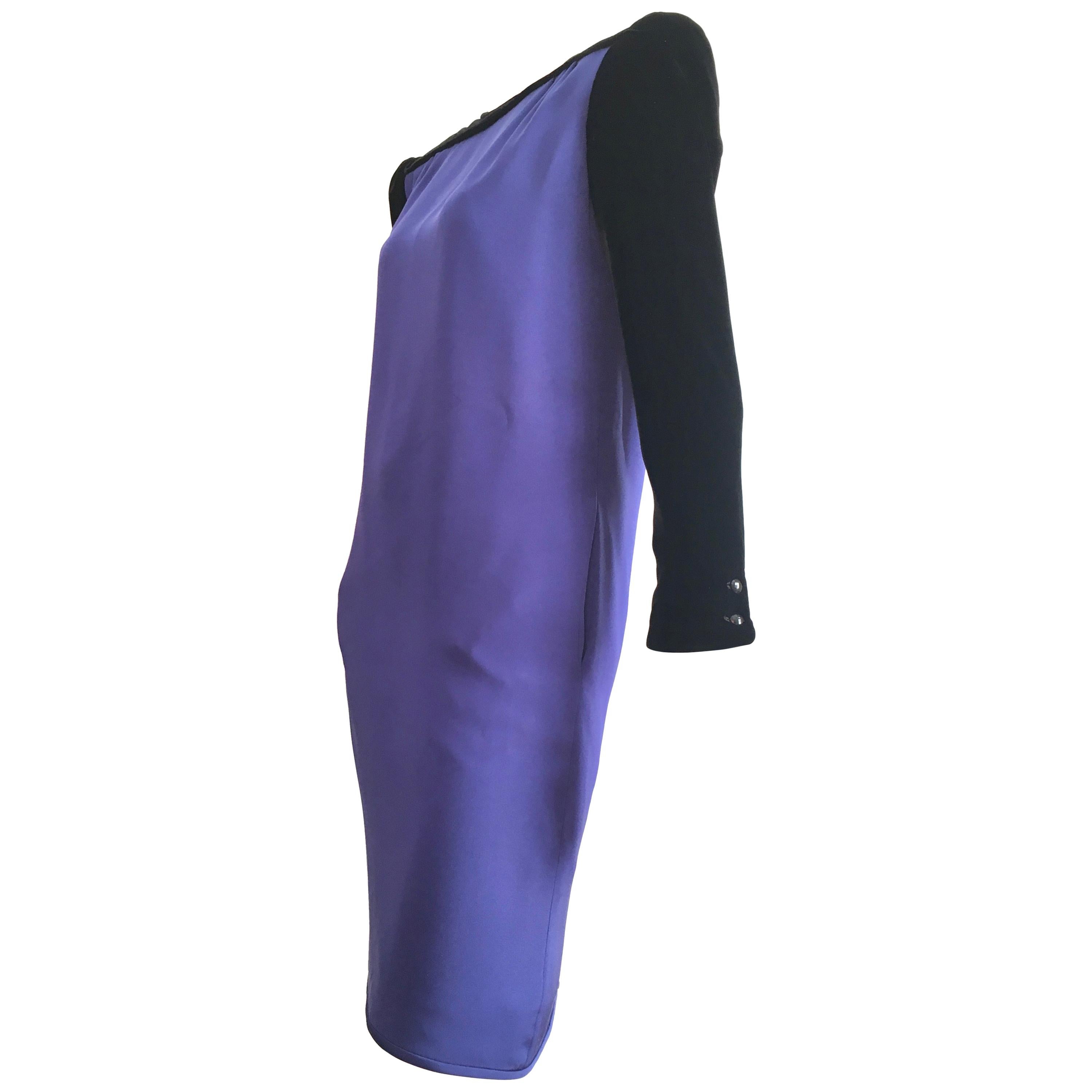 Valentino 1980s Silk & Black Velvet Dress with Pockets Size 4.  For Sale