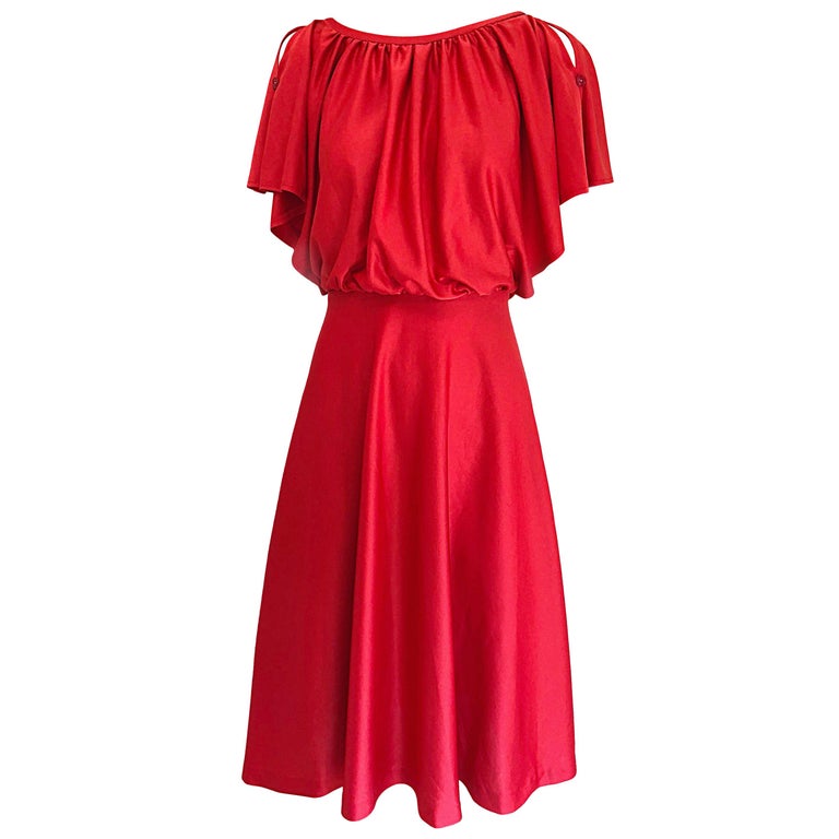 1970s Coral Orange Cold - Shoulder Boho Slinky Vintage 70s Jersey Dress For  Sale at 1stDibs | orange boho dress, coral boho dress, boho cold shoulder  dress