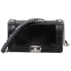 Sac à rabat Reverso Boy en cuir de veau glacé irisé ancien de taille moyenne Chanel