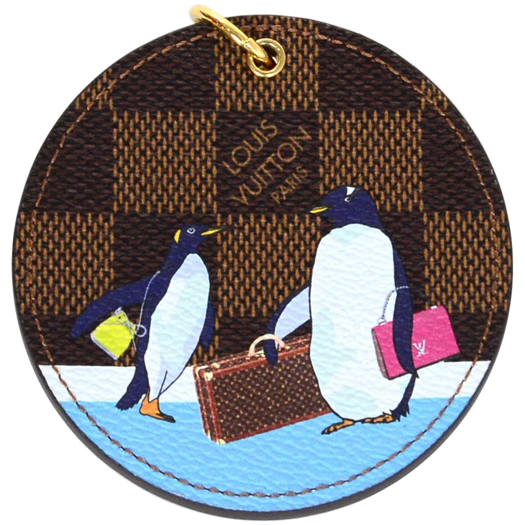 Louis Vuitton '17 Christmas Damier Illustre Manchot Penguins Bag Charm Key Ring