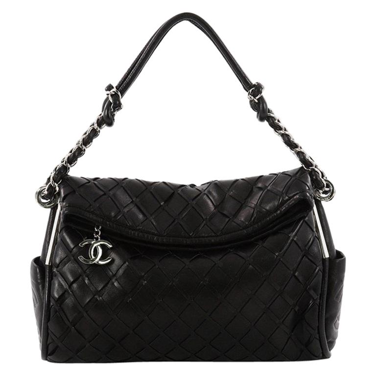Chanel - Authenticated Boston Handbag - Leather Black Plain for Women, Good Condition