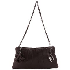 Chanel Vintage plissierte Pochette Lammfell klein