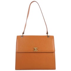 Sac à bandoulière à rabat vintage CC Caviar Medium de Chanel