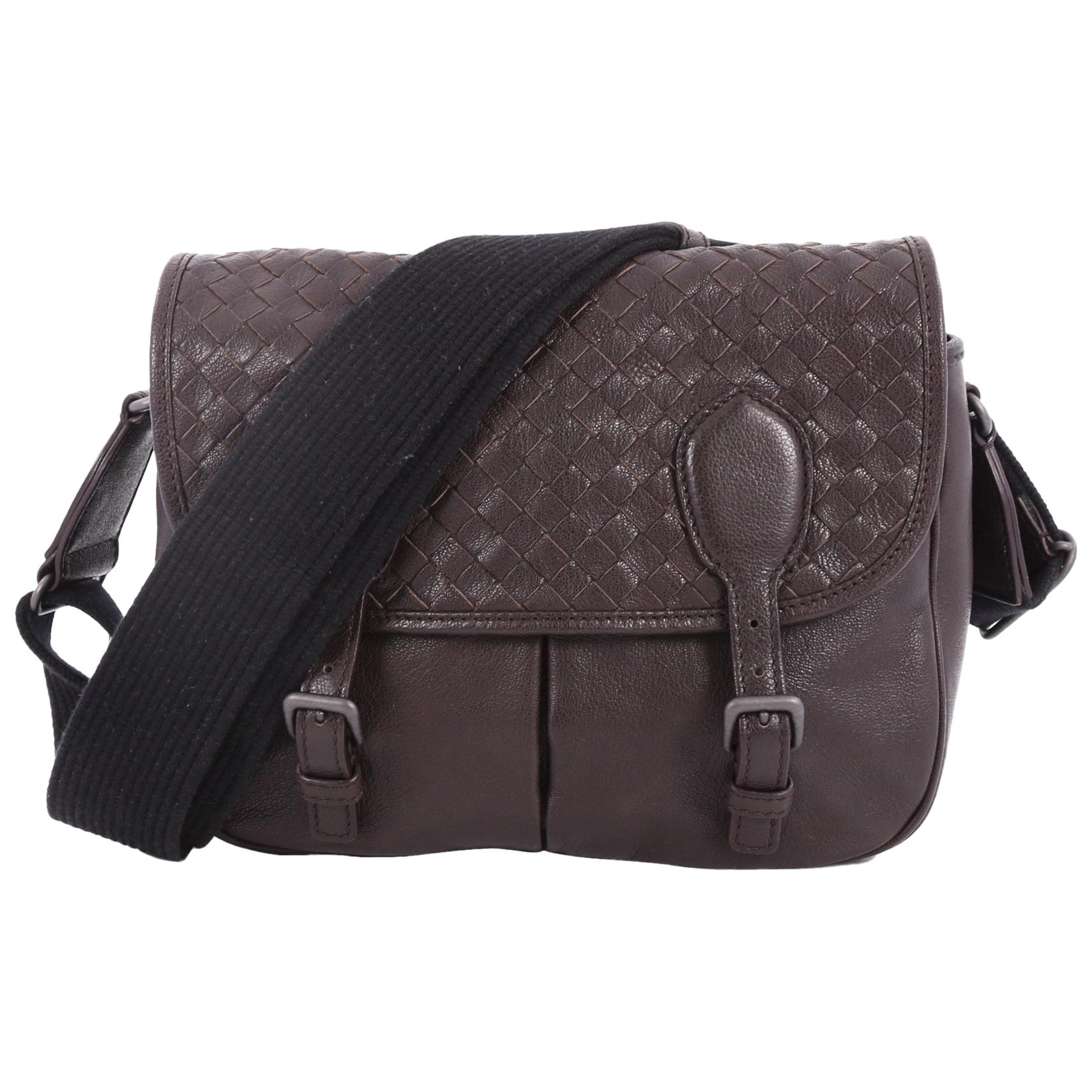 Bottega Veneta Gardena Messenger Bag Cervo Leather with Intrecciato Detail Small