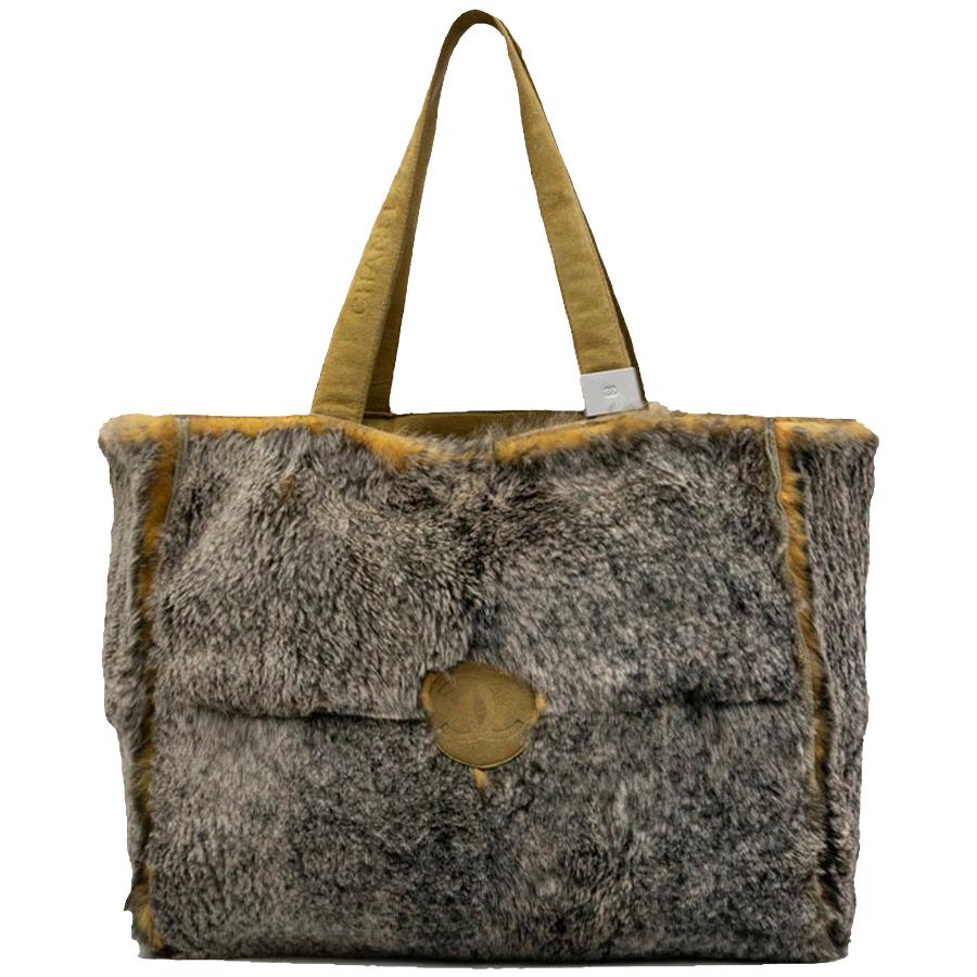 CHANEL Bag in Gray and Yellow Orylag Fur For Sale