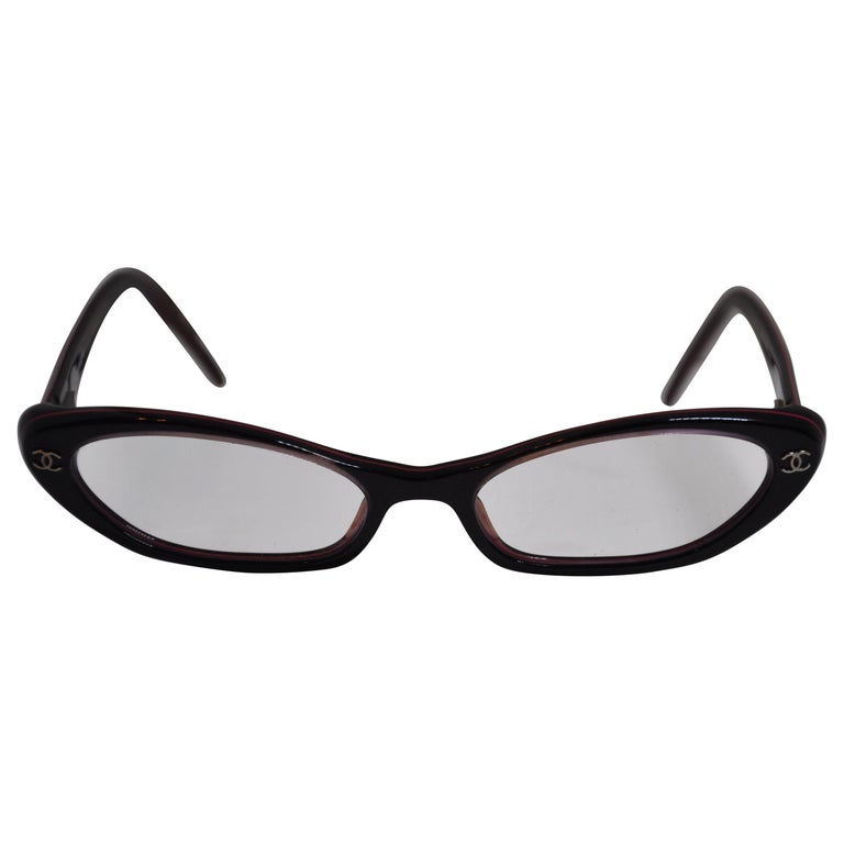 Chanel Signature Thick Black Lucite with Burgundy Accent Glasses For Sale  at 1stDibs