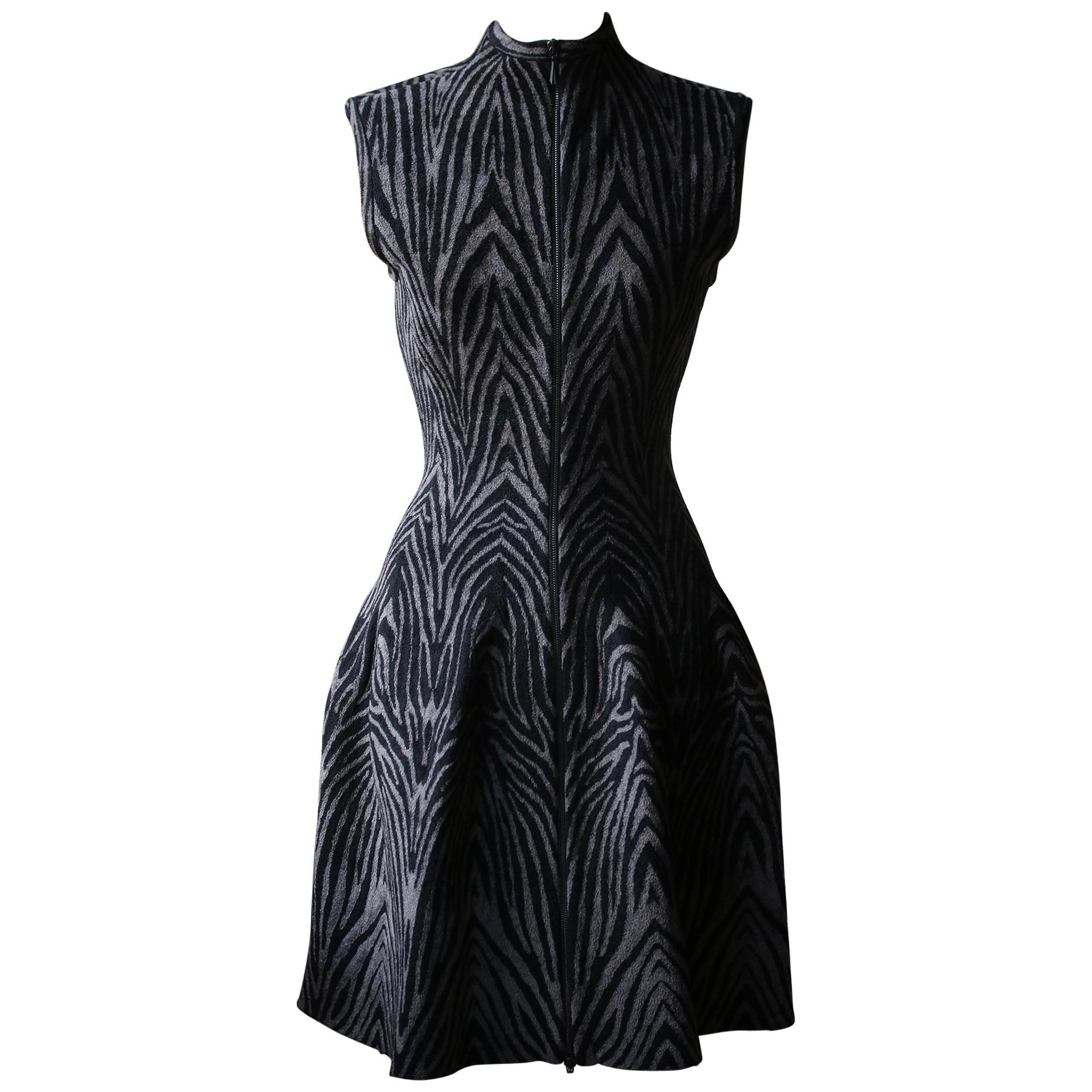 Azzedine Alaïa Zip Front Printed Stretch Knit Dress 