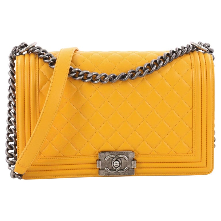 Chanel Boy Flap Bag Quilted Lambskin New Medium at 1stDibs