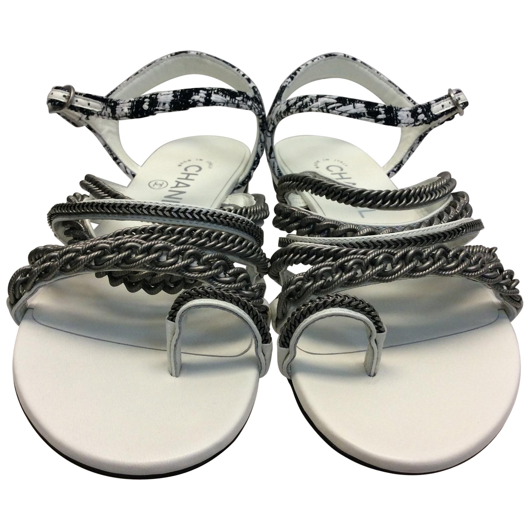 Chanel White Leather and Silver Chain Strap Sandal  For Sale