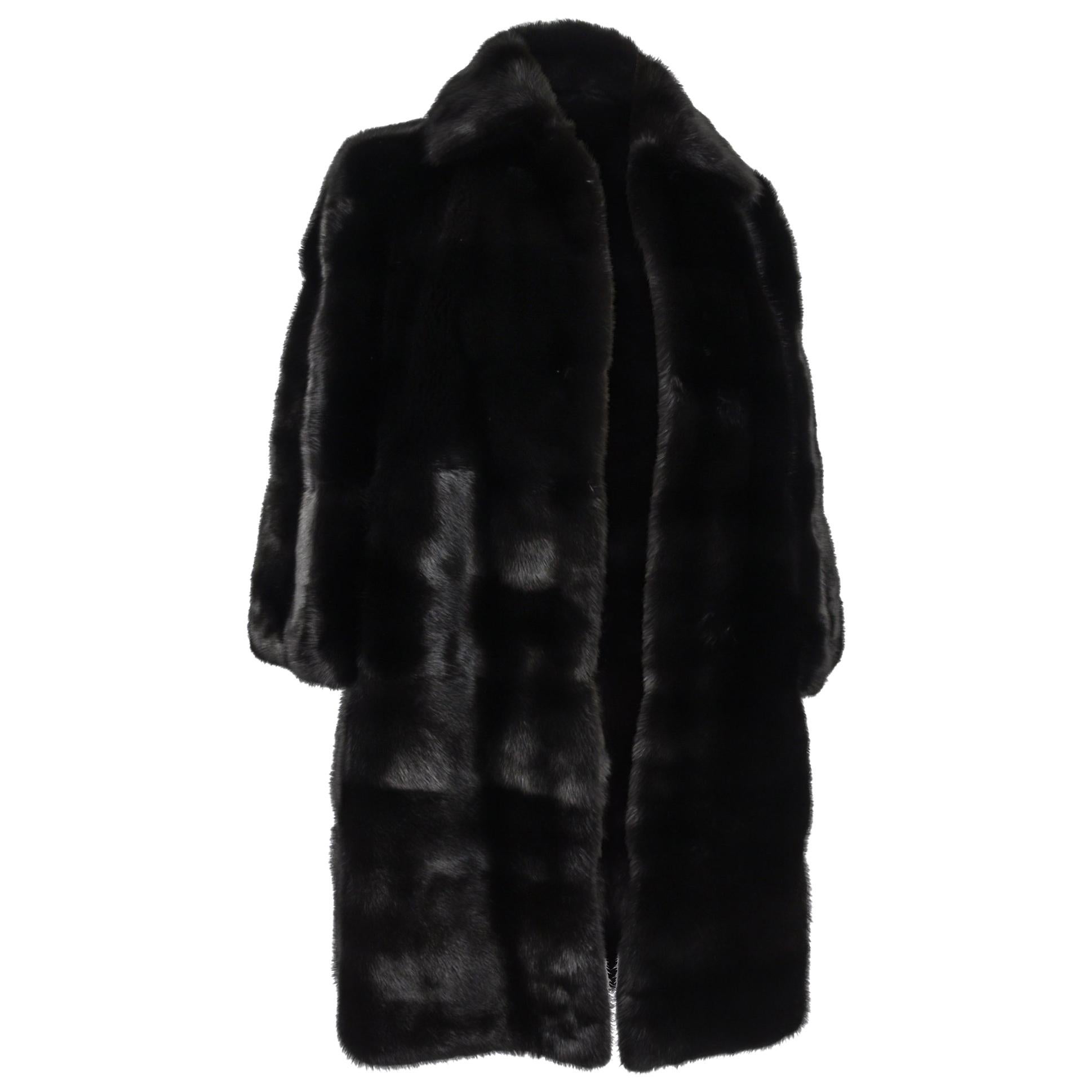 Gucci Mink Coat - 6 For Sale on 1stDibs | gucci mink coat price, mink coat  men's gucci, gucci mink fur coat